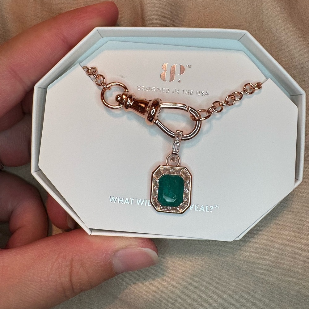 Bomb Party May 2025 Necklace “Sprightly Chic”